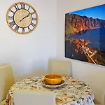 Appartement Piso En Con Terraza, Vistas Al Mar, Aire Acondicionado Y Garaje *