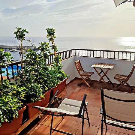Piso En Con Terraza, Vistas Al Mar, Aire Acondicionado Y Garaje Candelaria