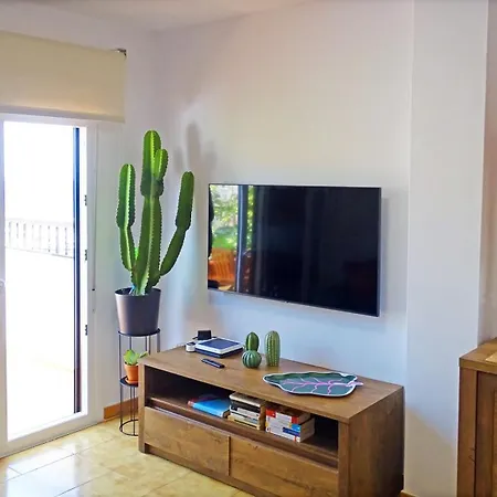 Piso En Con Terraza, Vistas Al Mar, Aire Acondicionado Y Garaje Apartment *