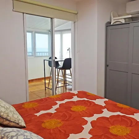 Piso En Con Terraza, Vistas Al Mar, Aire Acondicionado Y Garaje Apartment
